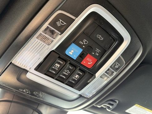 New 2025 RAM 2500 Laramie image 22