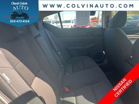 Certified 2025 Nissan Altima 2.5 SV FWD image 28