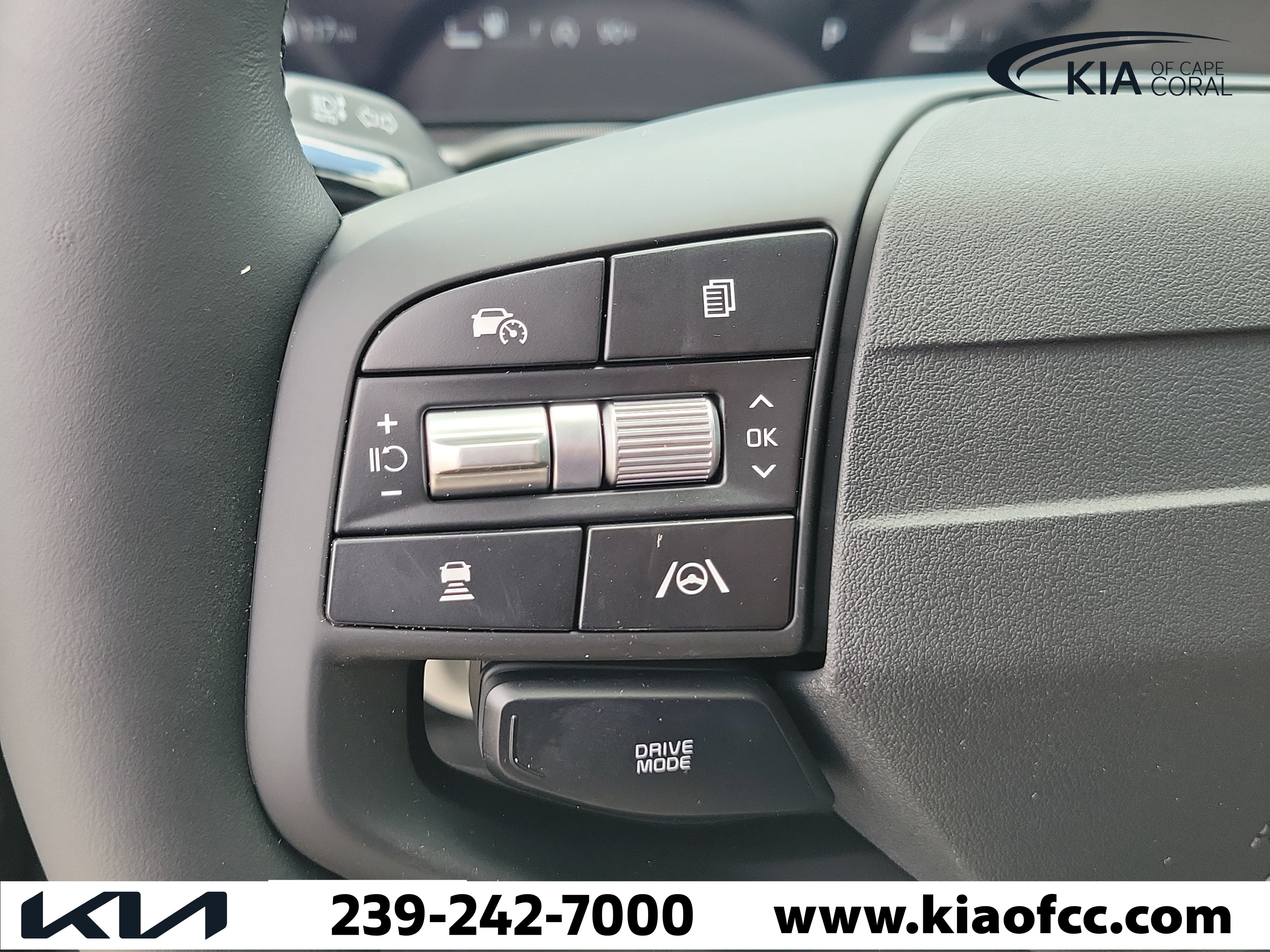 New 2026 Kia Sportage SX FWD image 25