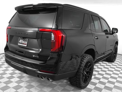 Used 2026 GMC Yukon Denali Ultimate AWD/4WD image 5