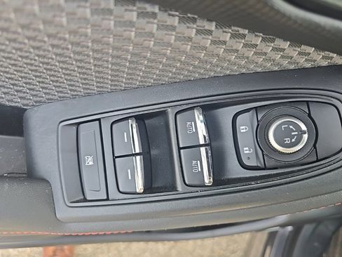 Used 2024 Subaru Forester Sport image 12