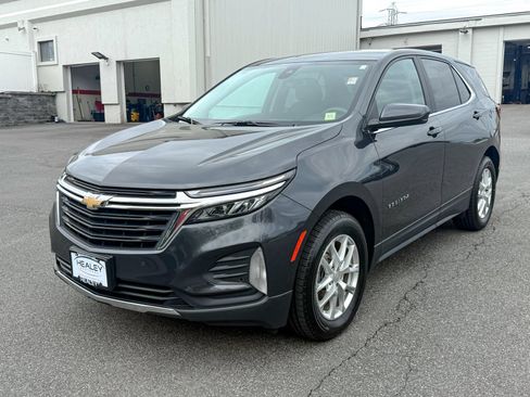 Used 2022 Chevrolet Equinox LT AWD/4WD image 3
