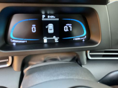 New 2026 Hyundai Elantra SE FWD image 24