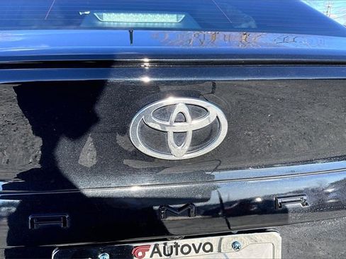Used 2025 Toyota Camry SE image 31
