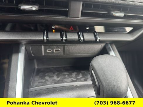 Used 2023 Chevrolet Colorado Trail Boss w/ Advanced Trailering Package AWD/4WD image 15