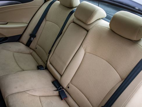 Used 2012 Hyundai Sonata Hybrid image 20