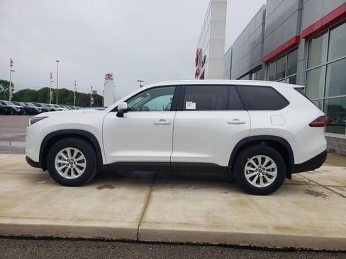 New 2026 Toyota Grand Highlander AWD image 9