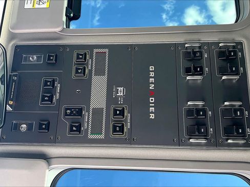 Used 2024 INEOS Grenadier AWD/4WD image 30