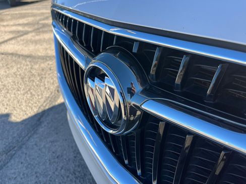 Used 2021 Buick Enclave Essence w/ Sound and Sites Package image 23