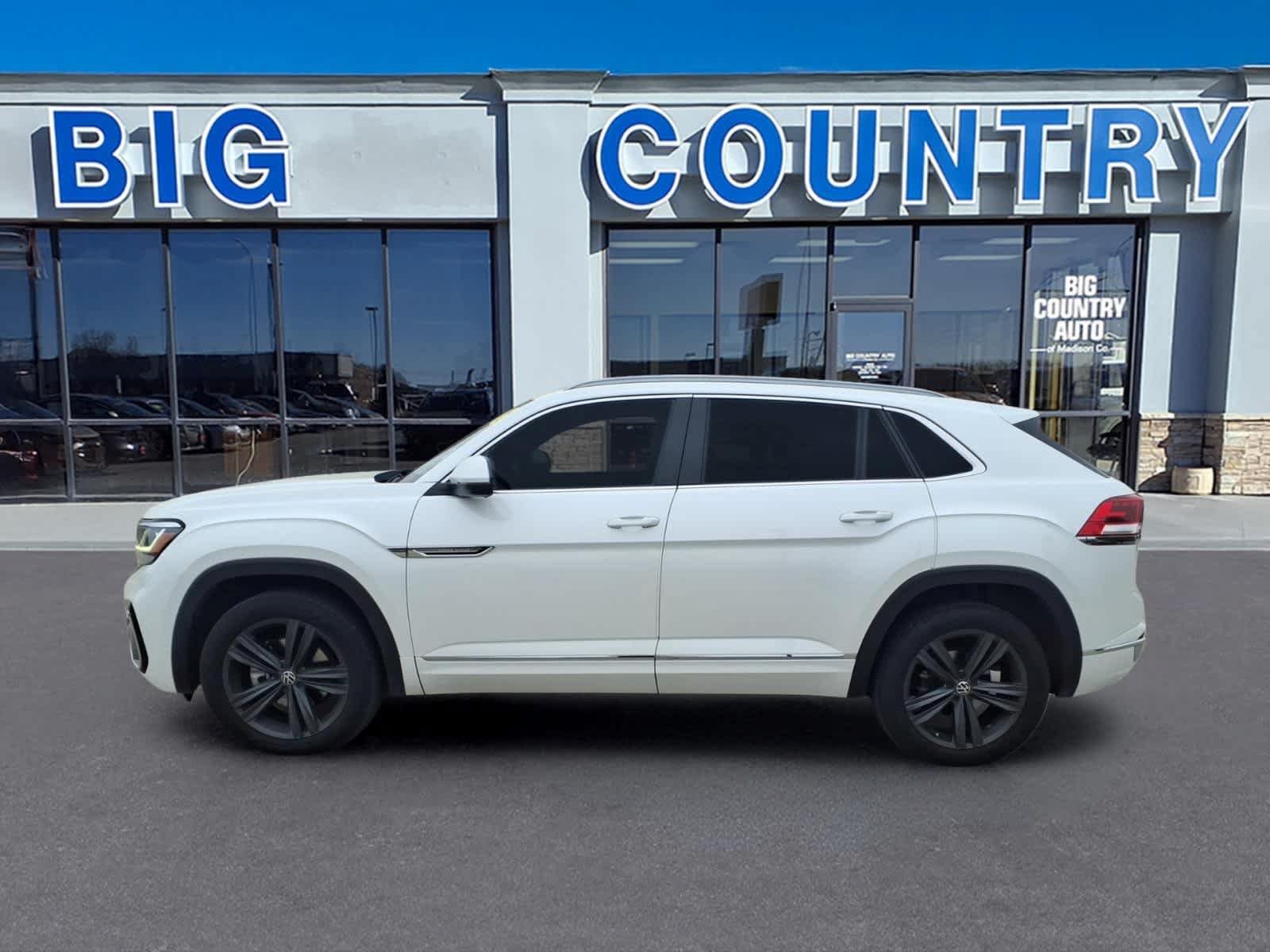 Used 2022 Volkswagen Atlas Cross Sport SEL R-Line AWD/4WD image 8