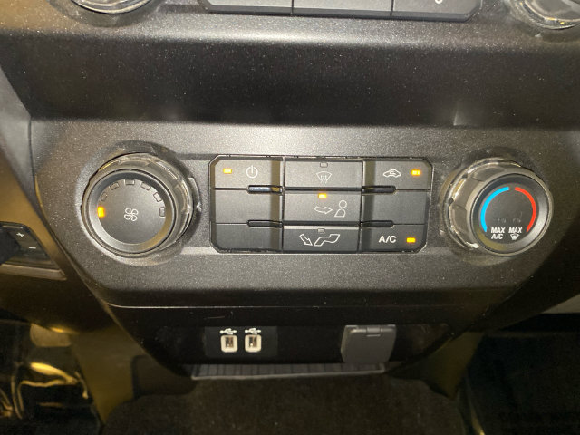 Used 2019 Ford F150 XLT AWD/4WD image 33