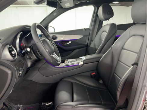 Used 2021 Mercedes-Benz GLC 300 GLC 300 image 21