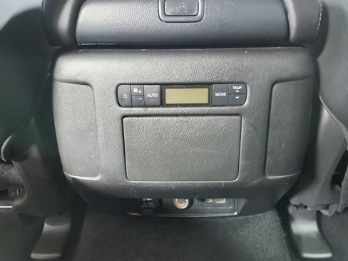 Used 2024 Nissan Armada SL AWD/4WD image 39