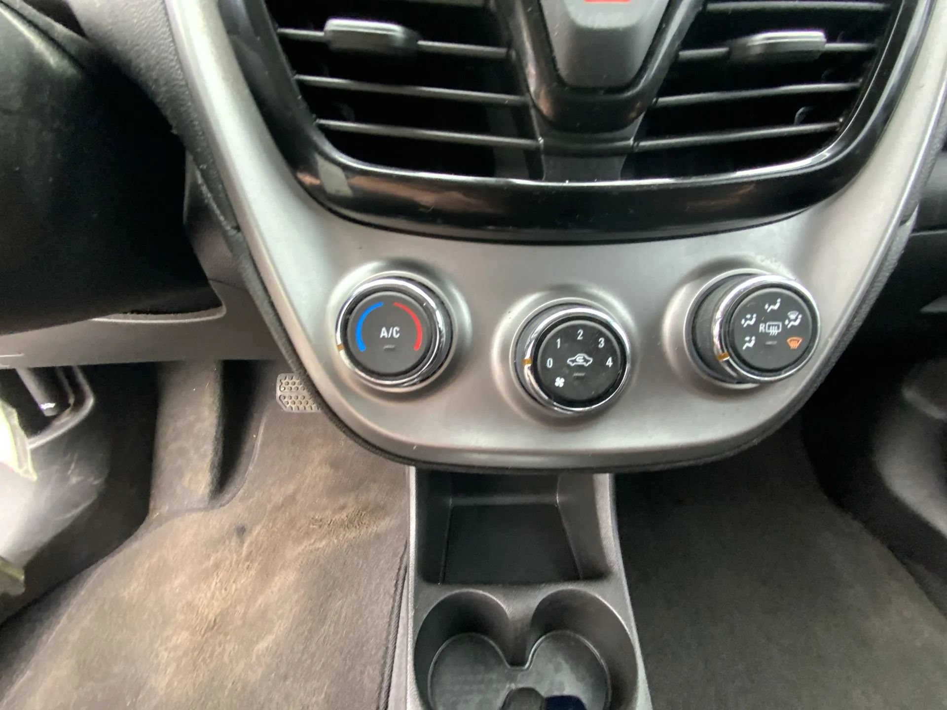 Used 2017 Chevrolet Spark LS FWD image 17