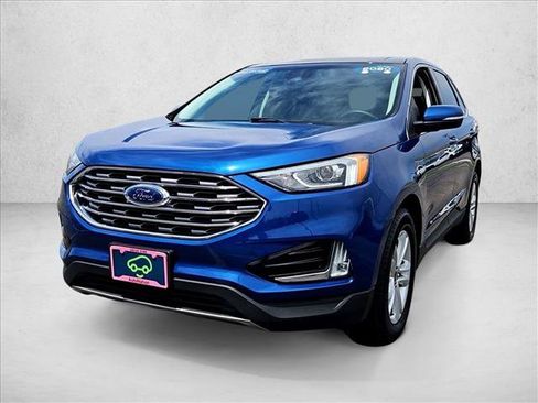 Used 2020 Ford Edge SEL w/ Cold Weather Package AWD/4WD image 3