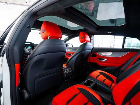 Used 2023 Mercedes-Benz AMG GT 43 image 57