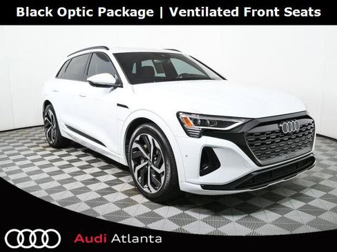 Used 2024 Audi Q8 e-tron Premium Plus AWD/4WD image 1