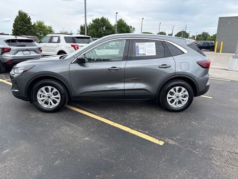 Used 2024 Ford Escape Active AWD/4WD image 17