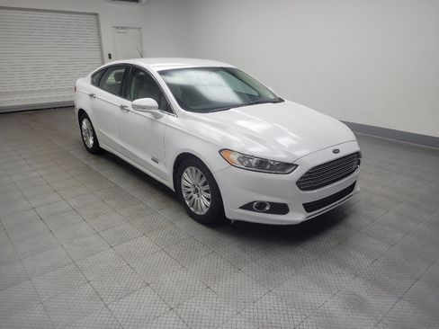 Used 2016 Ford Fusion Energi SE FWD image 11