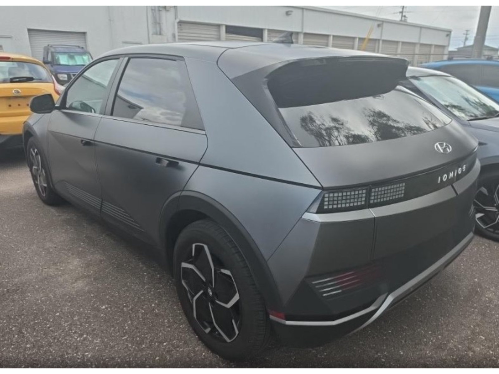 Used 2024 Hyundai Ioniq 5 SEL RWD image 3