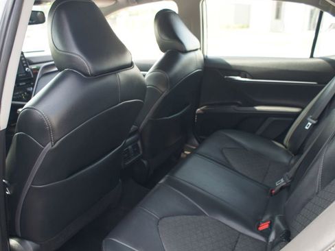 Used 2023 Toyota Camry XSE image 14