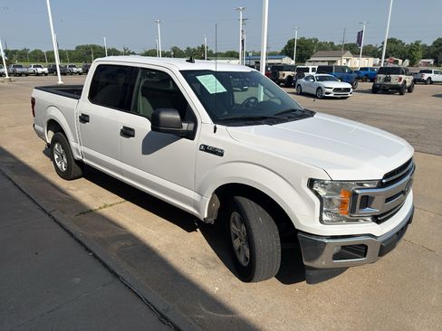 Used 2019 Ford F150 XLT RWD image 3