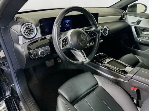 Used 2025 Mercedes-Benz CLA 250 image 10