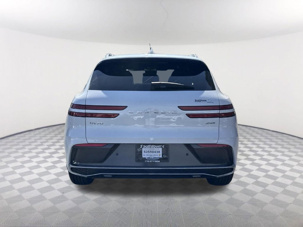 Used 2026 Genesis GV70 2.5T Advanced AWD/4WD image 6