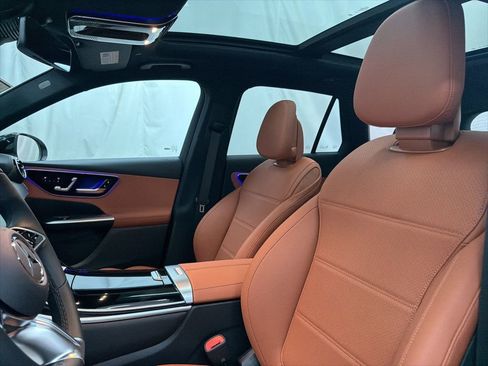 New 2026 Mercedes-Benz GLC 300 image 13