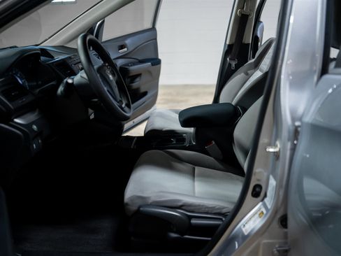 Used 2016 Honda CR-V LX image 25