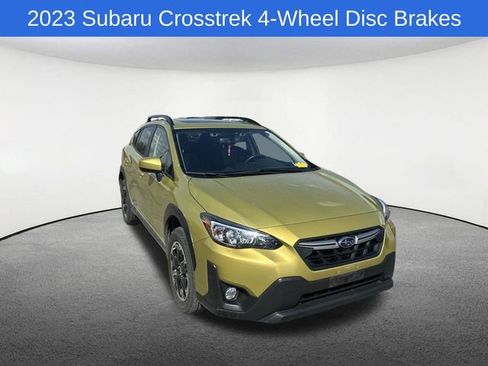 Used 2023 Subaru Crosstrek 2.0i Premium AWD/4WD image 18