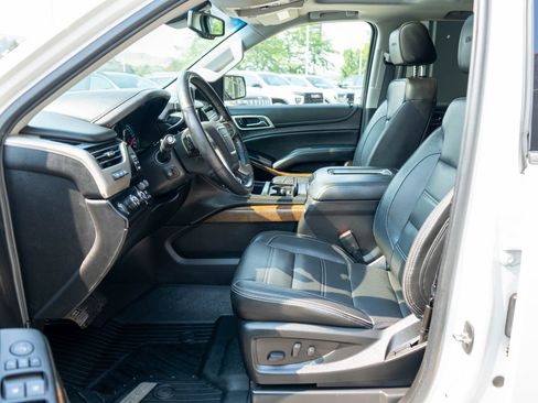 Used 2020 GMC Yukon Denali w/ Denali Ultimate Package AWD/4WD image 11