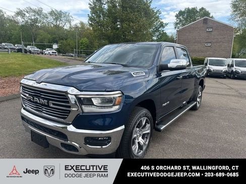 Used 2023 RAM 1500 Laramie AWD/4WD image 1