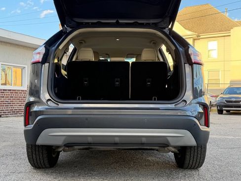 Used 2022 Ford Edge SEL w/ Convenience Package AWD/4WD image 9