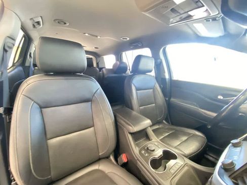 Used 2020 GMC Acadia SLT AWD/4WD image 27