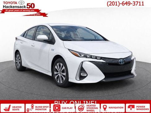 Used 2022 Toyota Prius Prime Limited FWD image 1