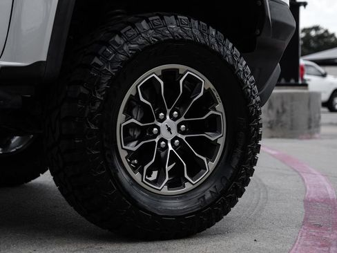 Used 2018 Chevrolet Colorado ZR2 AWD/4WD image 64