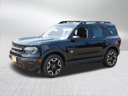 Certified 2022 Ford Bronco Sport Outer Banks AWD/4WD image 3