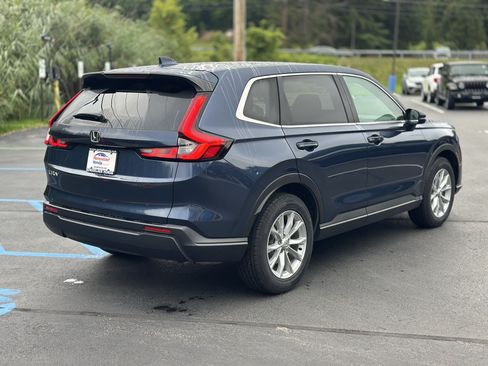 Used 2024 Honda CR-V EX image 5