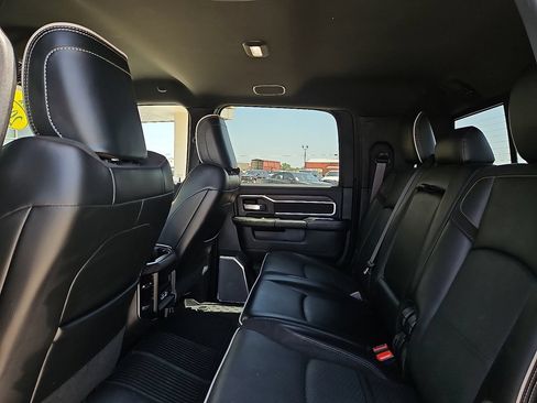 Used 2025 RAM 3500 Laramie AWD/4WD image 19