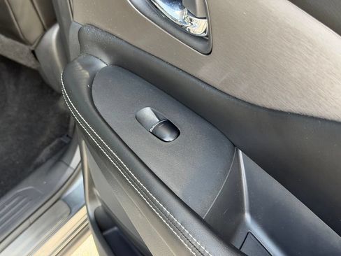 Used 2021 Nissan Murano SL w/ SL Moonroof Package AWD/4WD image 22