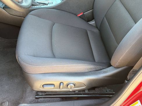 Used 2025 Chevrolet Malibu LT FWD image 15