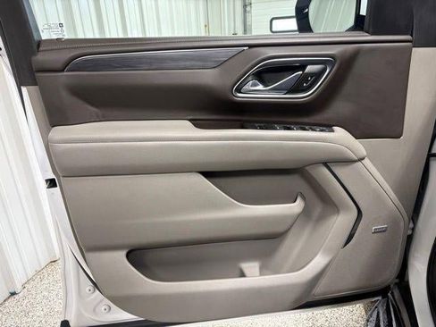 Used 2021 GMC Yukon SLT w/ SLT Premium Package image 58