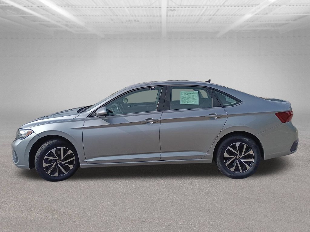 Used 2024 Volkswagen Jetta S FWD image 2