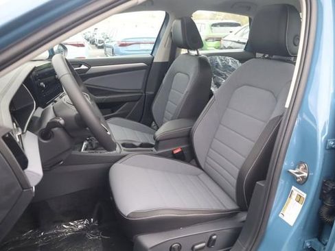 New 2026 Volkswagen Jetta SE image 19