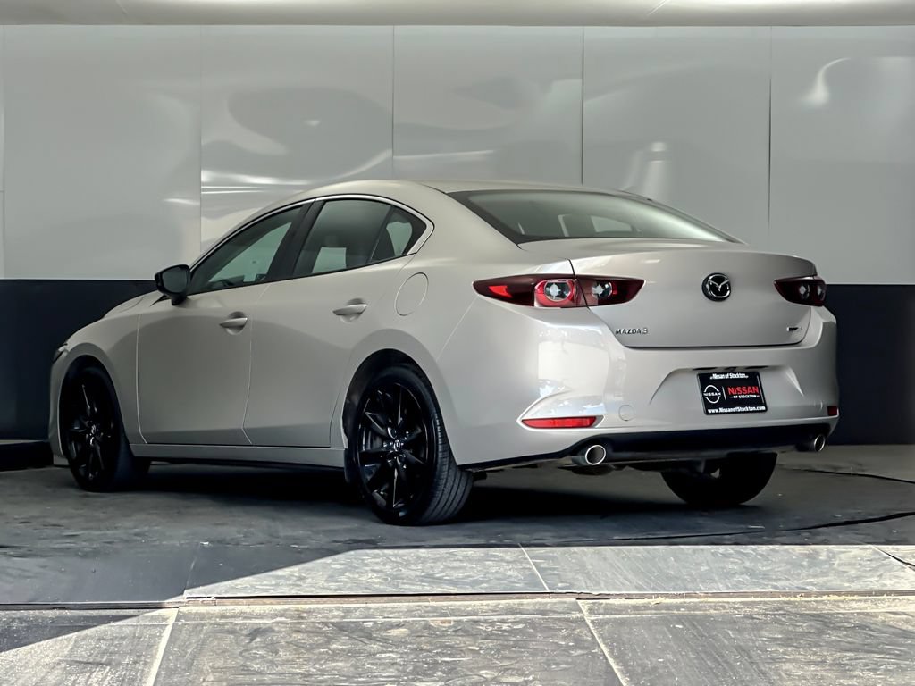 Used 2024 MAZDA MAZDA3 s FWD image 5