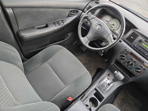 Used 2005 Toyota Corolla S FWD image 17