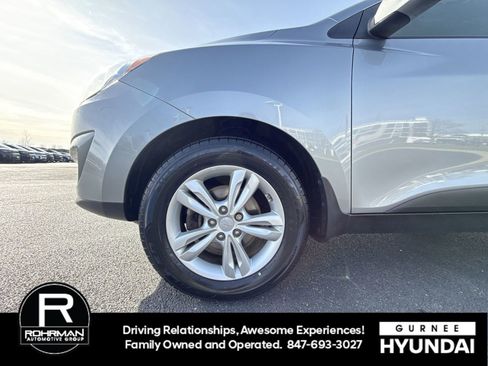 Used 2012 Hyundai Tucson GLS FWD image 11