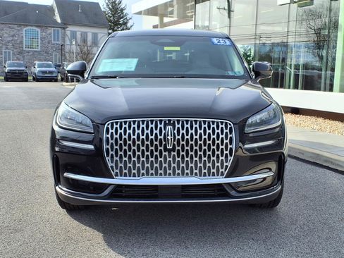 Certified 2023 Lincoln Corsair AWD image 8