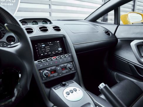 Used 2005 Lamborghini Gallardo image 54